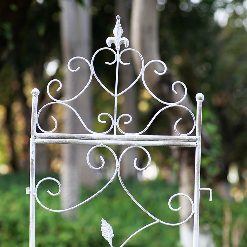 Garden climbing vine flower rack iron ground plug bracket old heightened balcony partition rose clematis narrow climbing rack