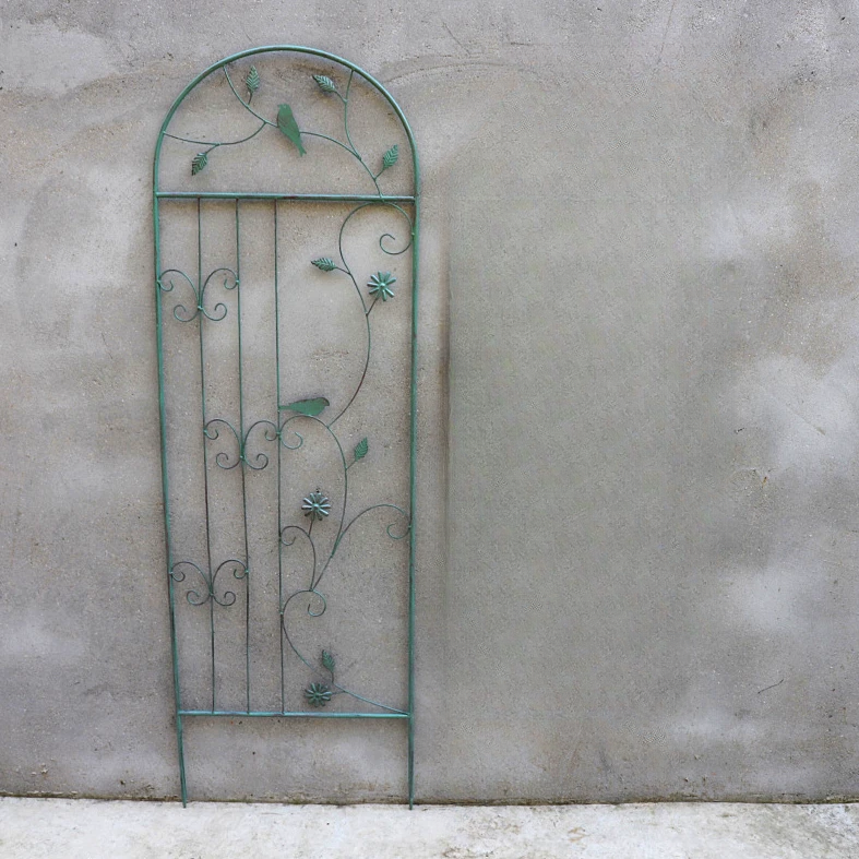 1.6m-2.1m floor-standing climbing frame with base European style iron art old screen flower curtain rose iron clematis climbing frame
