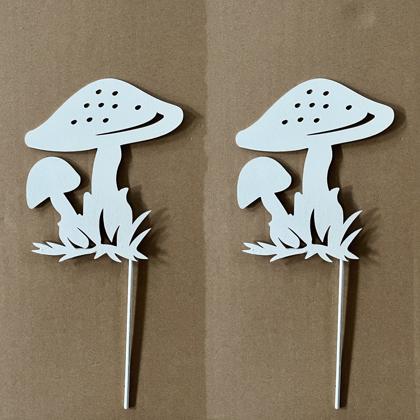 Outdoor yard decoration metal ornament mushroom garden decor Garden Stakes Metal Garden Decor
