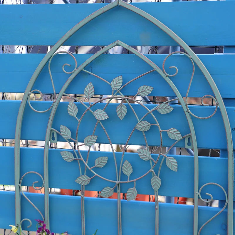 Outdoor wall mounted hanging iron flower pot holder Metal wall hanging plant pot stand holder plant holder stand