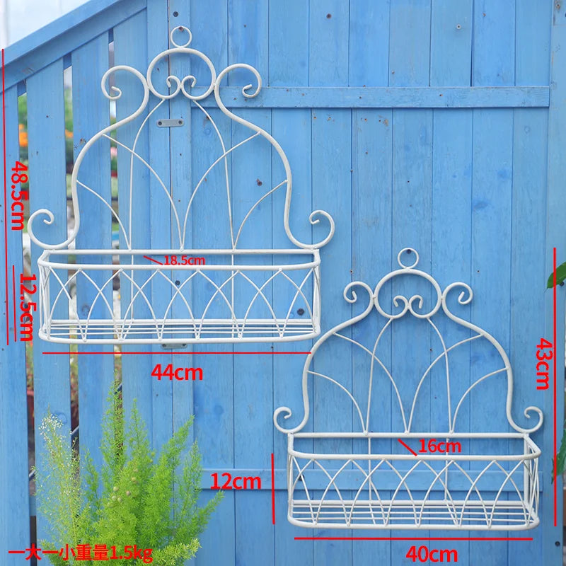 Retro Wall-Mounted Flower Basket Metal Iron Shelf Outdoor Garden Balcony Ornaments Flower Pots & Planters Flower Stand