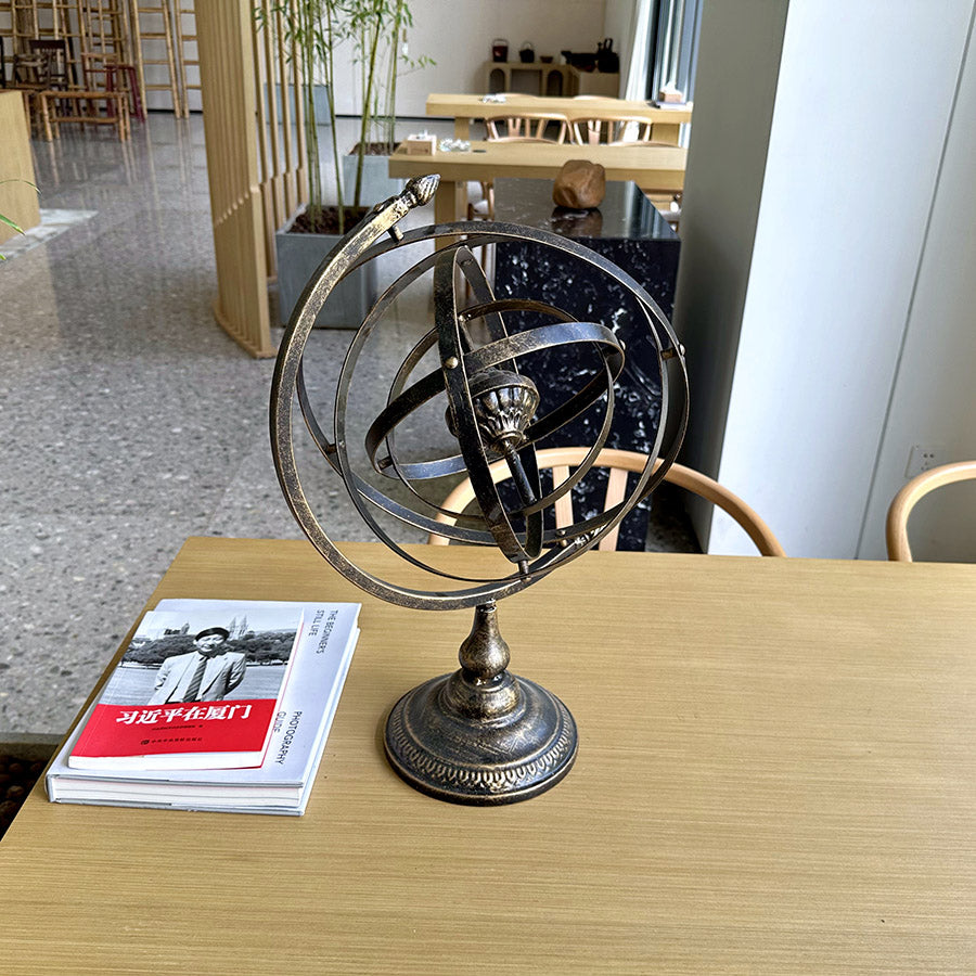 Retro creative iron globe ornaments American TV cabinet wine cabinet decorations office desk home furnishings