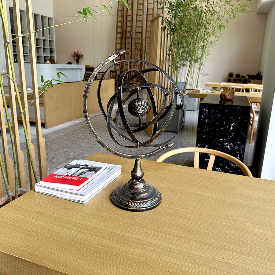 Retro creative iron globe ornaments American TV cabinet wine cabinet decorations office desk home furnishings