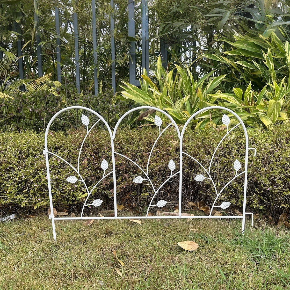 Wrought iron small fence American style old fence garden courtyard decoration outdoor low guardrail partition fence
