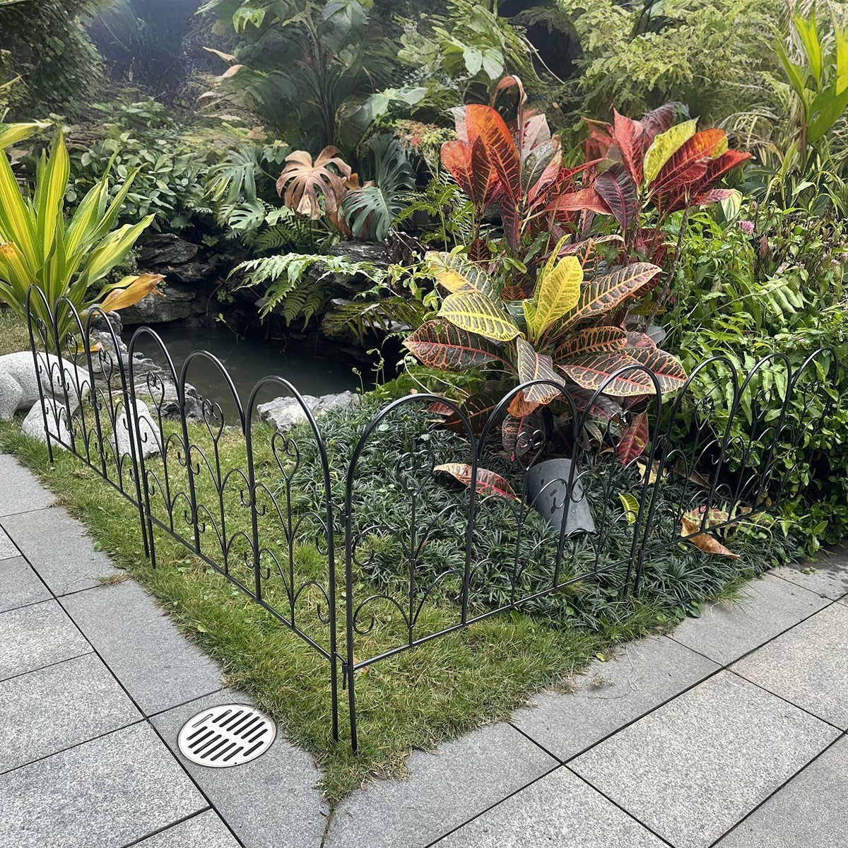 Wrought iron small fence American style old fence garden courtyard decoration outdoor low guardrail partition fence