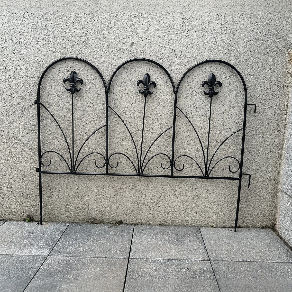 Wrought iron small fence American style old fence garden courtyard decoration outdoor low guardrail partition fence