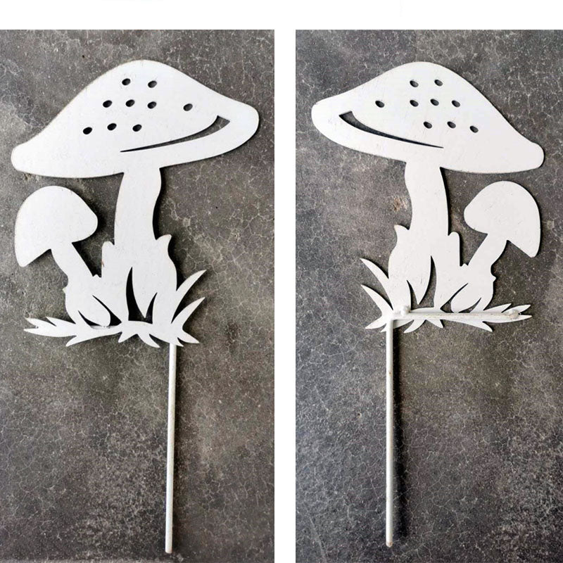 Outdoor yard decoration metal ornament mushroom garden decor Garden Stakes Metal Garden Decor