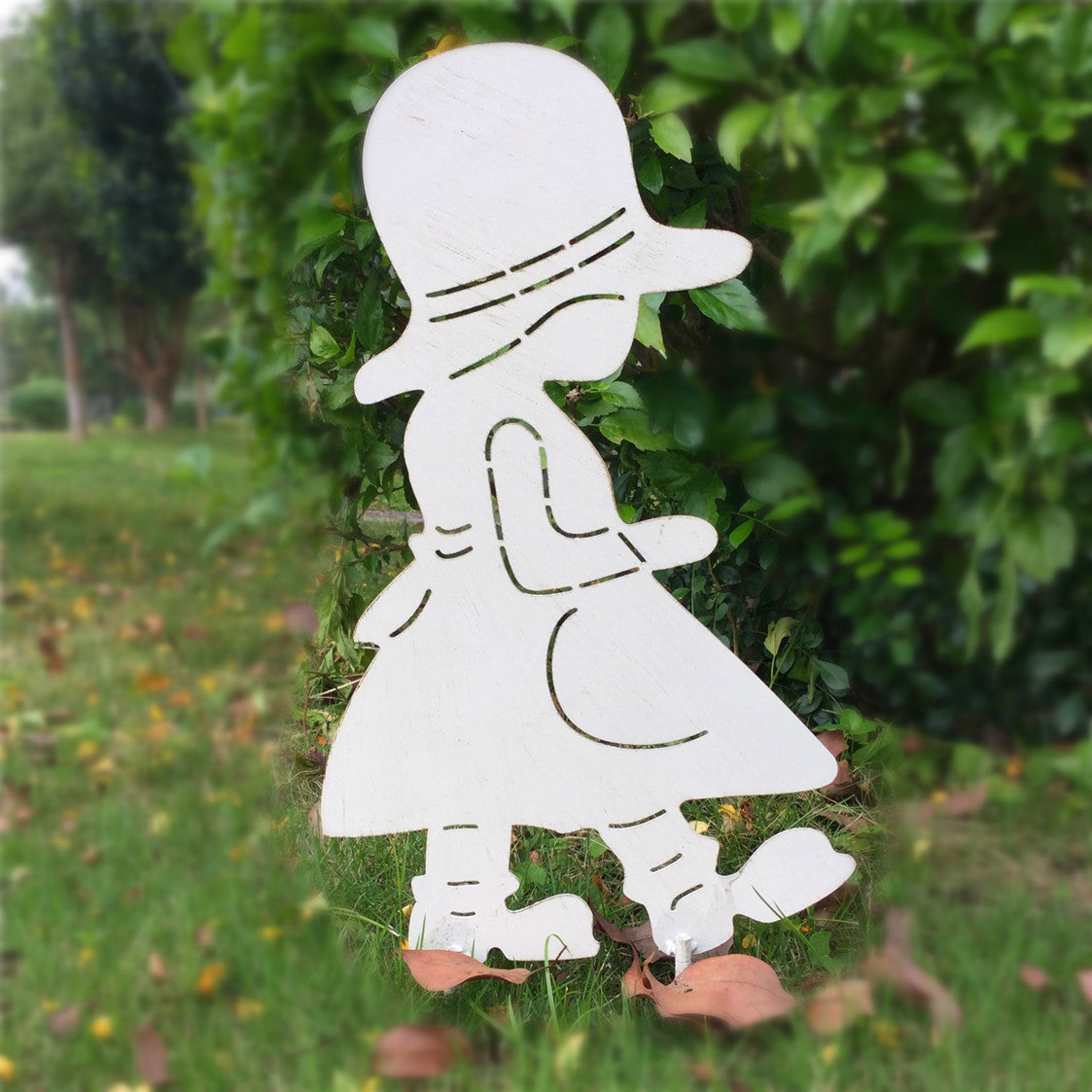 Garden Decor Boy and girl Outdoor Garden Yard Metal Decorative Stake for Garden