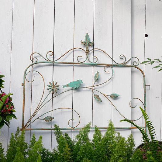 Garden fence iron retro old courtyard decoration small fence outdoor balcony plant support flower rack climbing rack