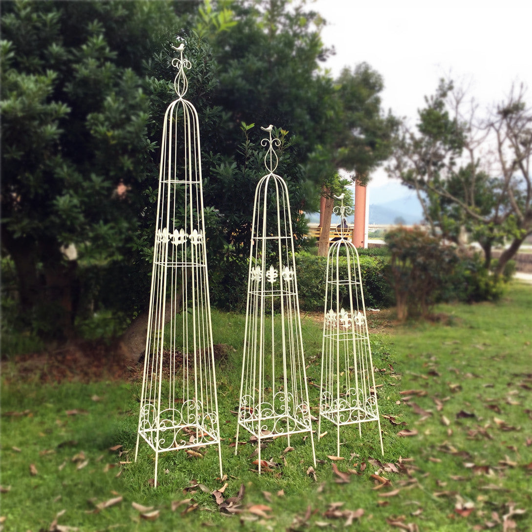 Wholesale China Factory Garden Wrought Iron Metal garden obelisk trellis for climbing plants outdoor set 3 plant trellis