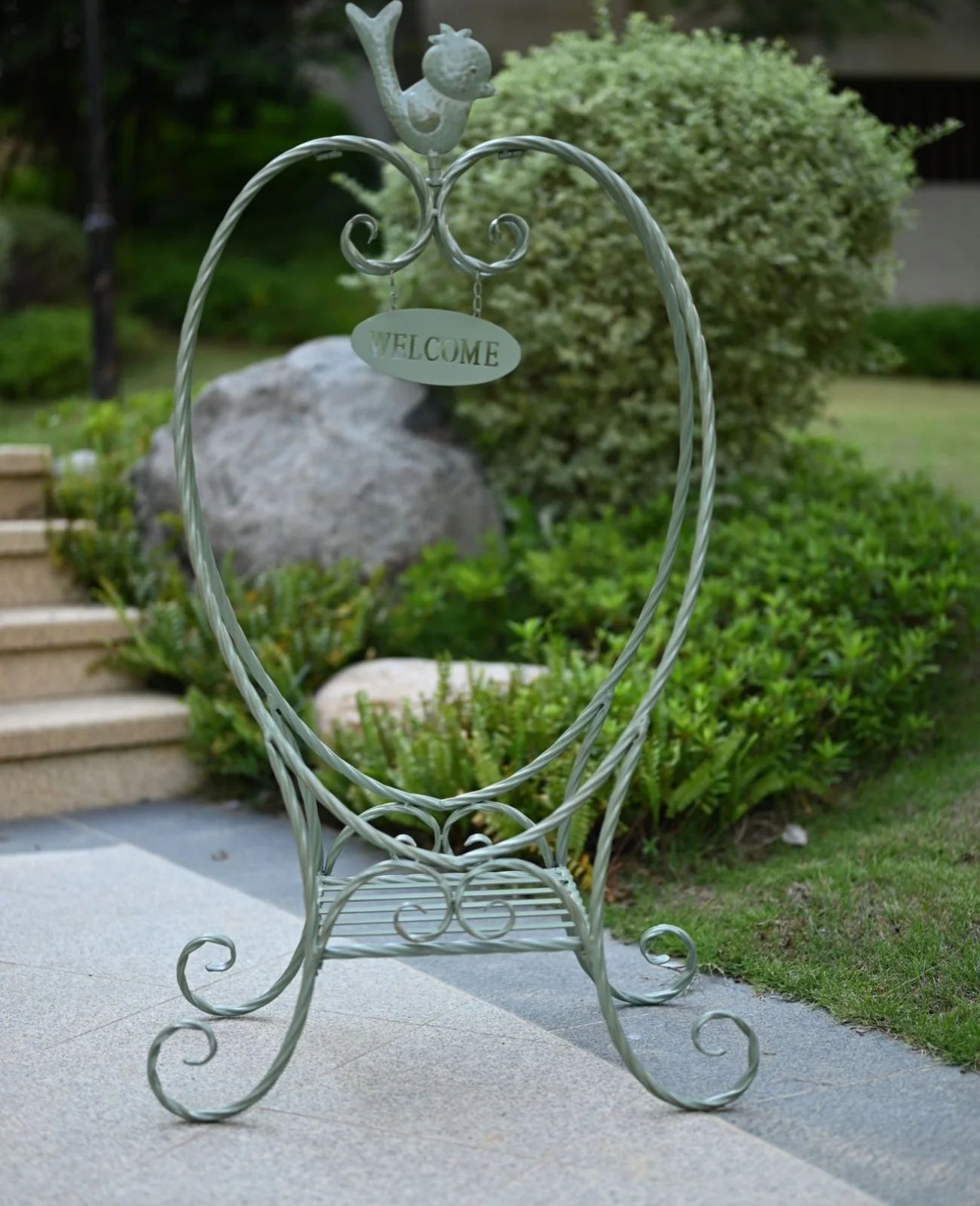 Modern simple new bird welcome frame outdoor garden villa floor type flower pot frame climbing vine rack