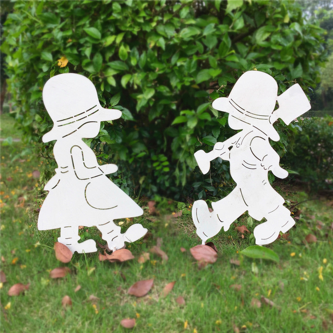 Garden Decor Boy and girl Outdoor Garden Yard Metal Decorative Stake for Garden